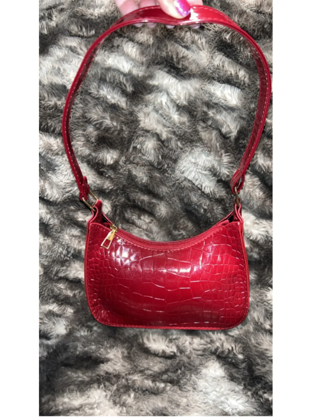 Women's Unbranded Red Crocodile Pattern Shoulder Bag One Size